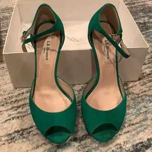COPY - Green suede LK Bennett size 38 platform peep toe shoes
